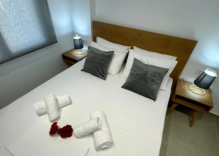 Zoe Seafront Aprt * Siviri